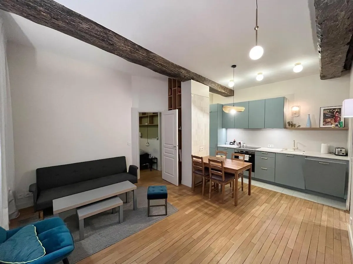 Apartment Bel Renove Dans Le Marais