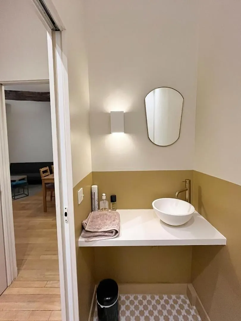 Apartment Bel Renove Dans Le Marais